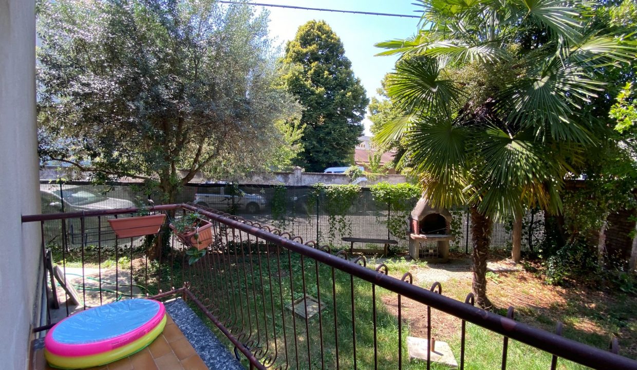 trilocale-gallarate-balcone-box-malpensa-milano